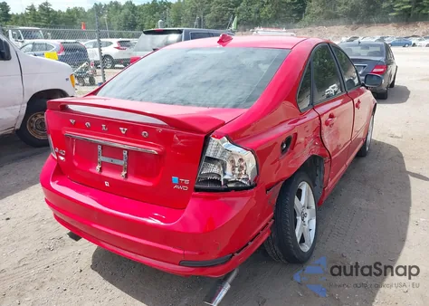 2009 Volvo S40 T5 R-Design из США, поврежденный, VIN YV1MH672292466559